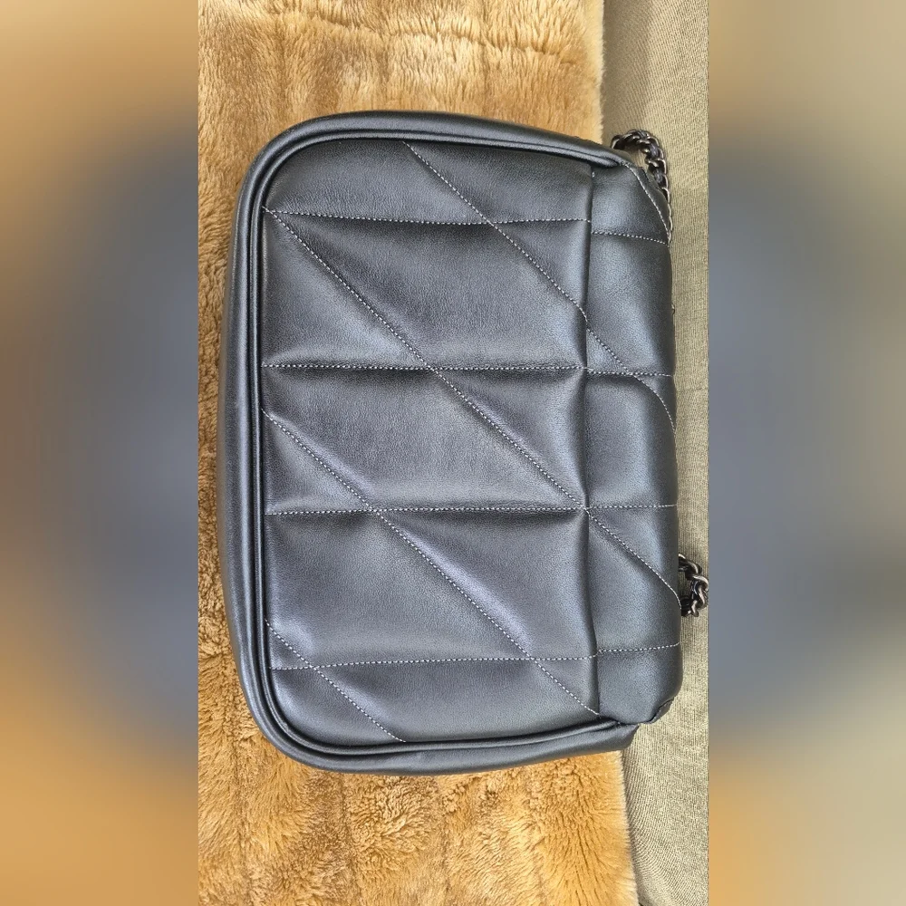 COACH Madison Quilted Shoulder Bag - Picture 10 of 11